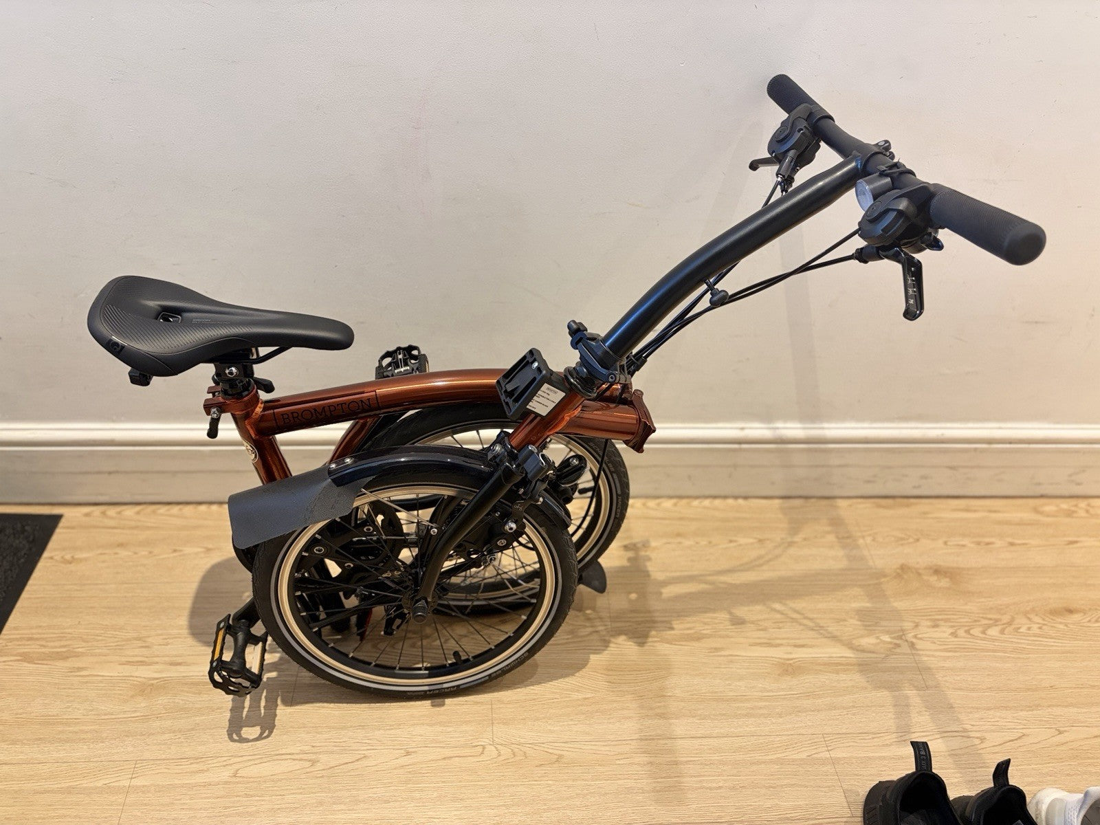Brompton Flame Lacquer 🔥 Folding Bike 16 inch C line 6 speed