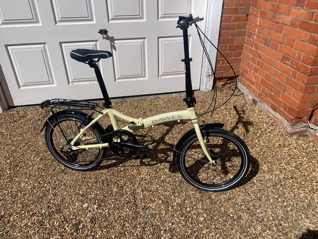 PAIR OF DAWES KINPIN FOLDING BIKES UNUSED AND IN MINT CONDITION