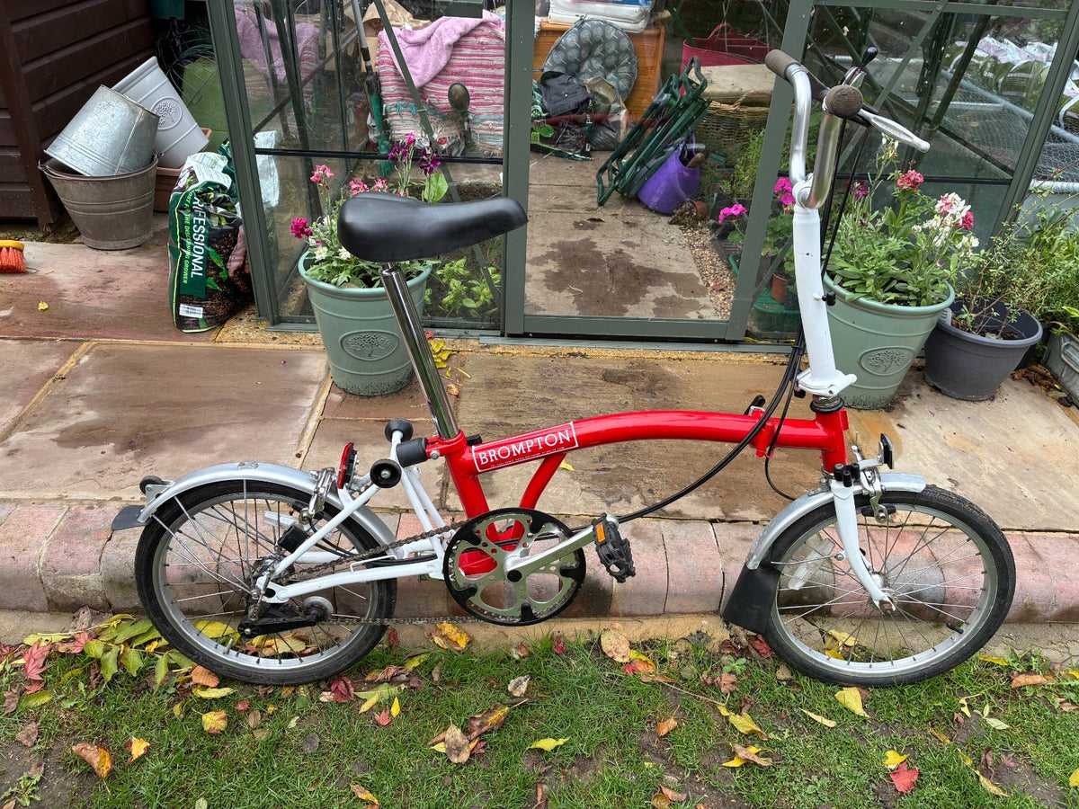 Brompton M3L (3 Speed) Folding Bicycle - Red/White London - Essex