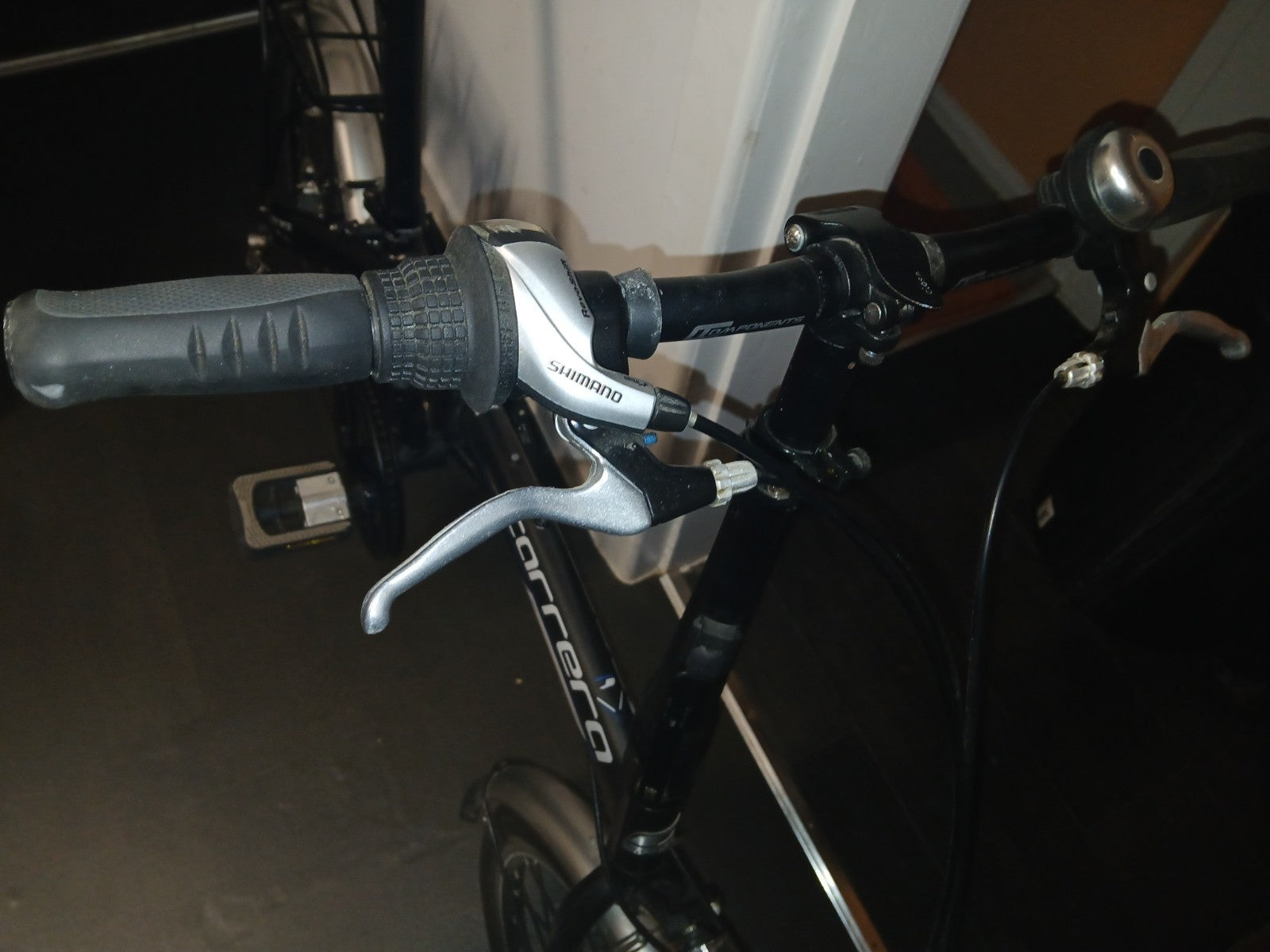 Carrera Folding Intercity Commuter  bike great for trains