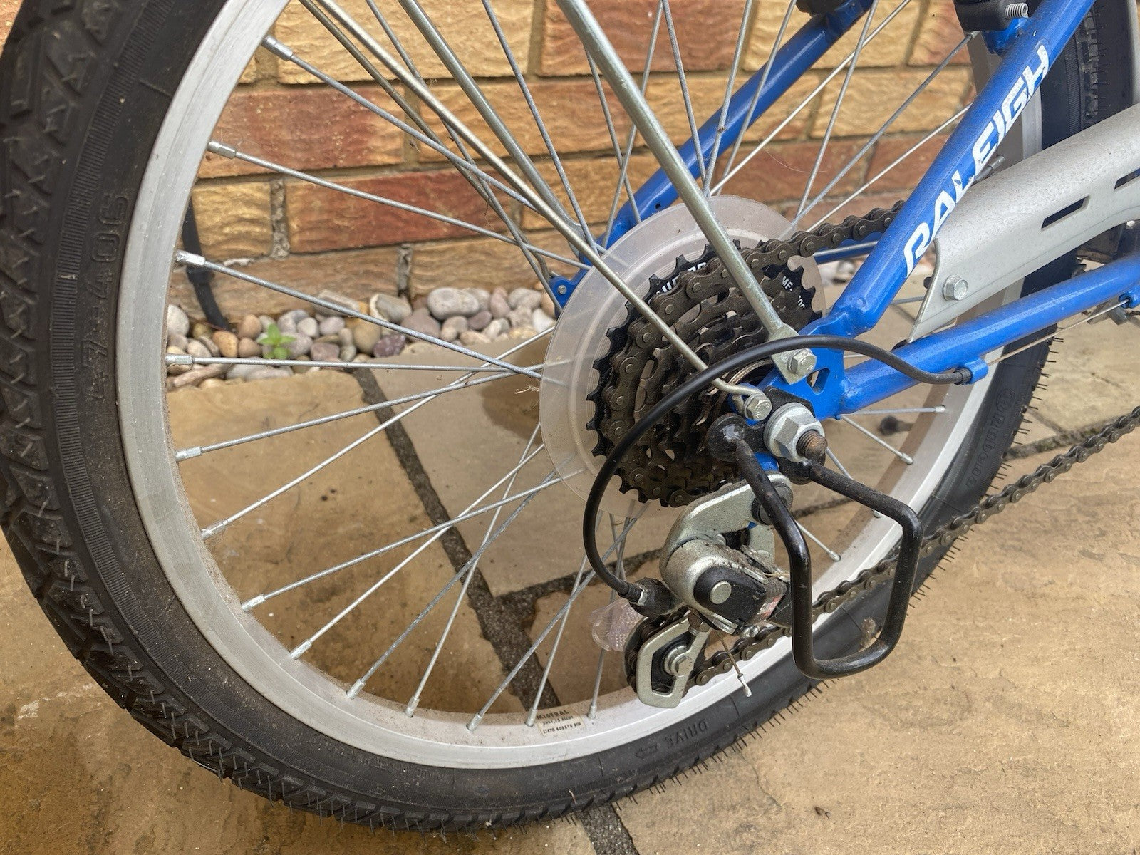 Raleigh Folding Bike Unisex 6 Speed