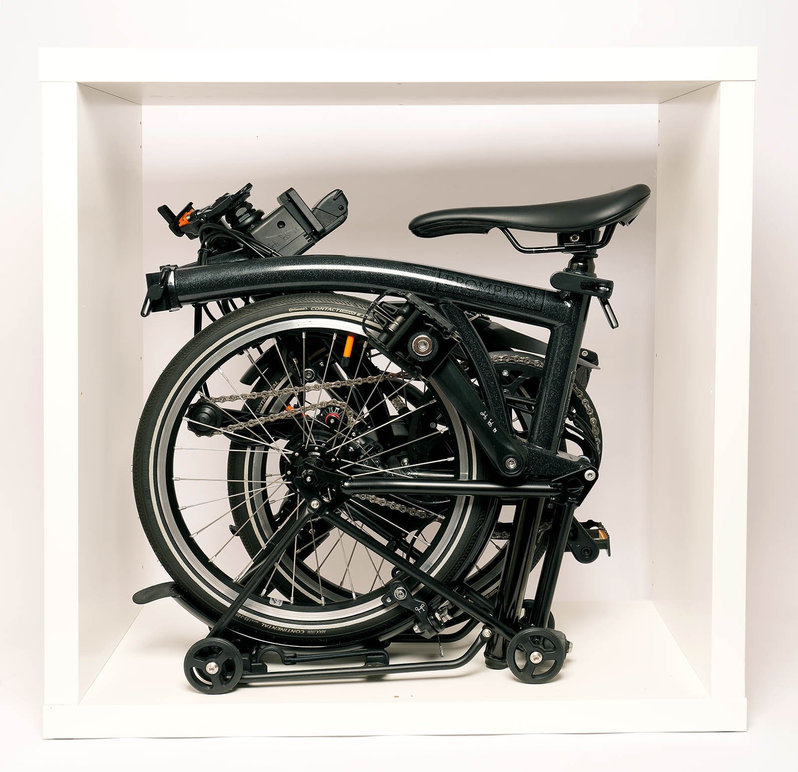BROMPTON ELECTRIC P LINE 4 SPEED FOLDING BIKE IN BLACK SPARKLE