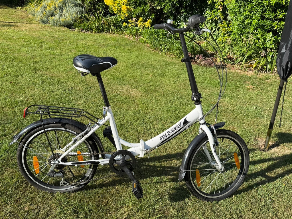 Tiger Foldaway Folding Unisex Bike, White, Six Speed, 20inch wheels.