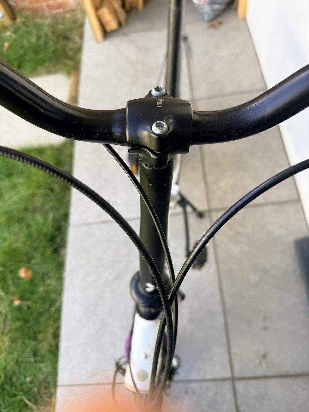 B’TWIN Folding Bike 20in White In SW London Zone 4