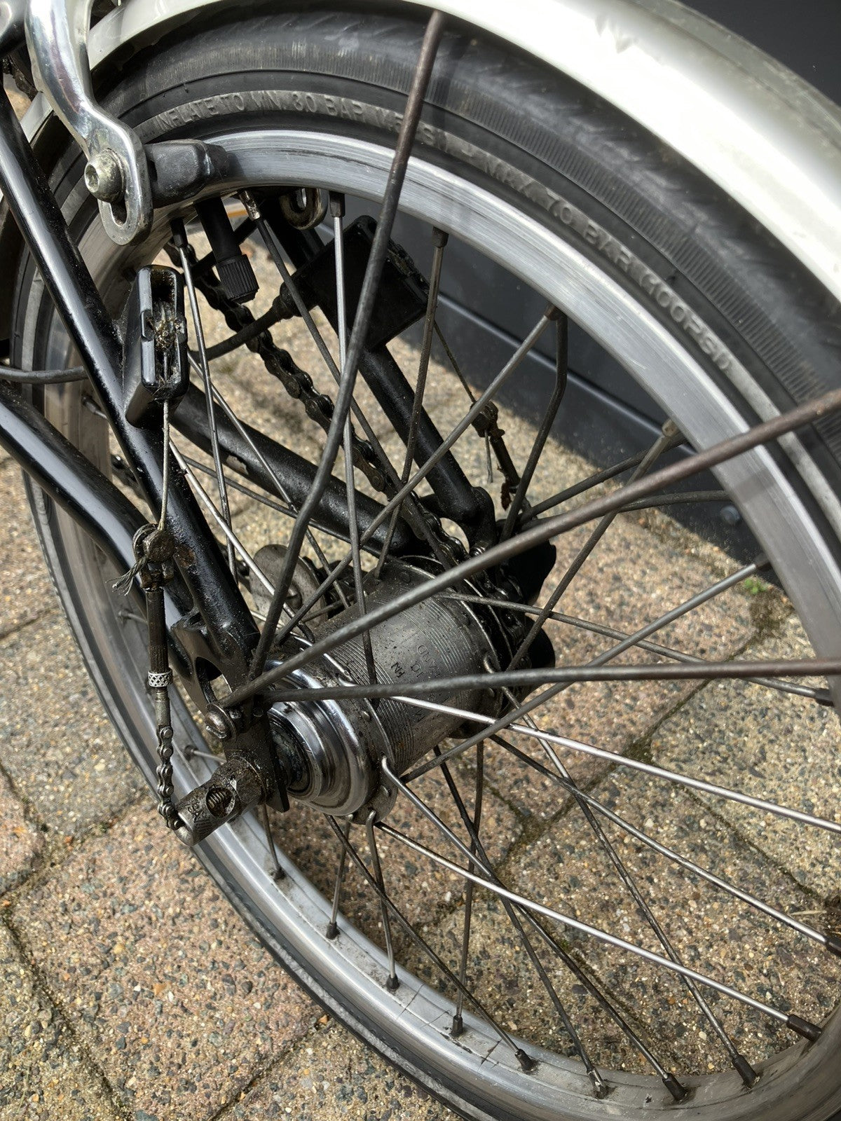 Brompton M6L Folding Bike Red