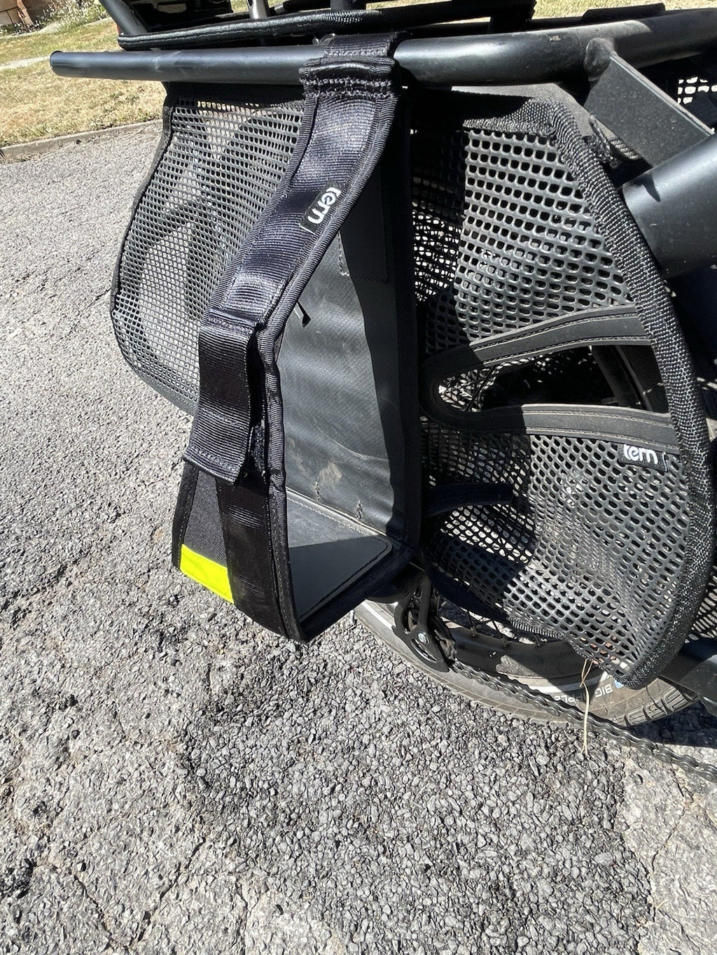 Tern Short Haul Cargo Bike With Extras To Carry Child