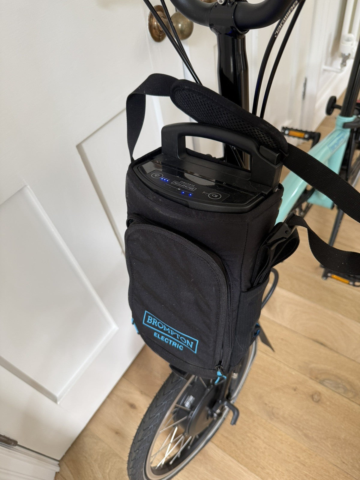 Brompton M6L Electric City Turkish Green 2021 - Used Twice