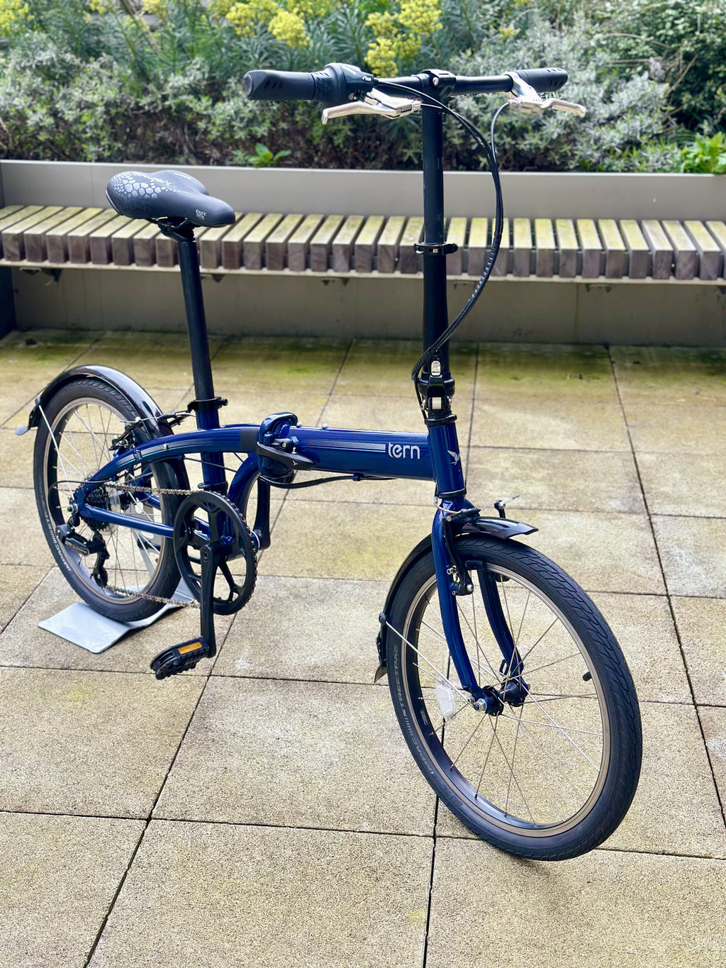 Tern Link B7 Folding Bicycle 20" 7 Speed