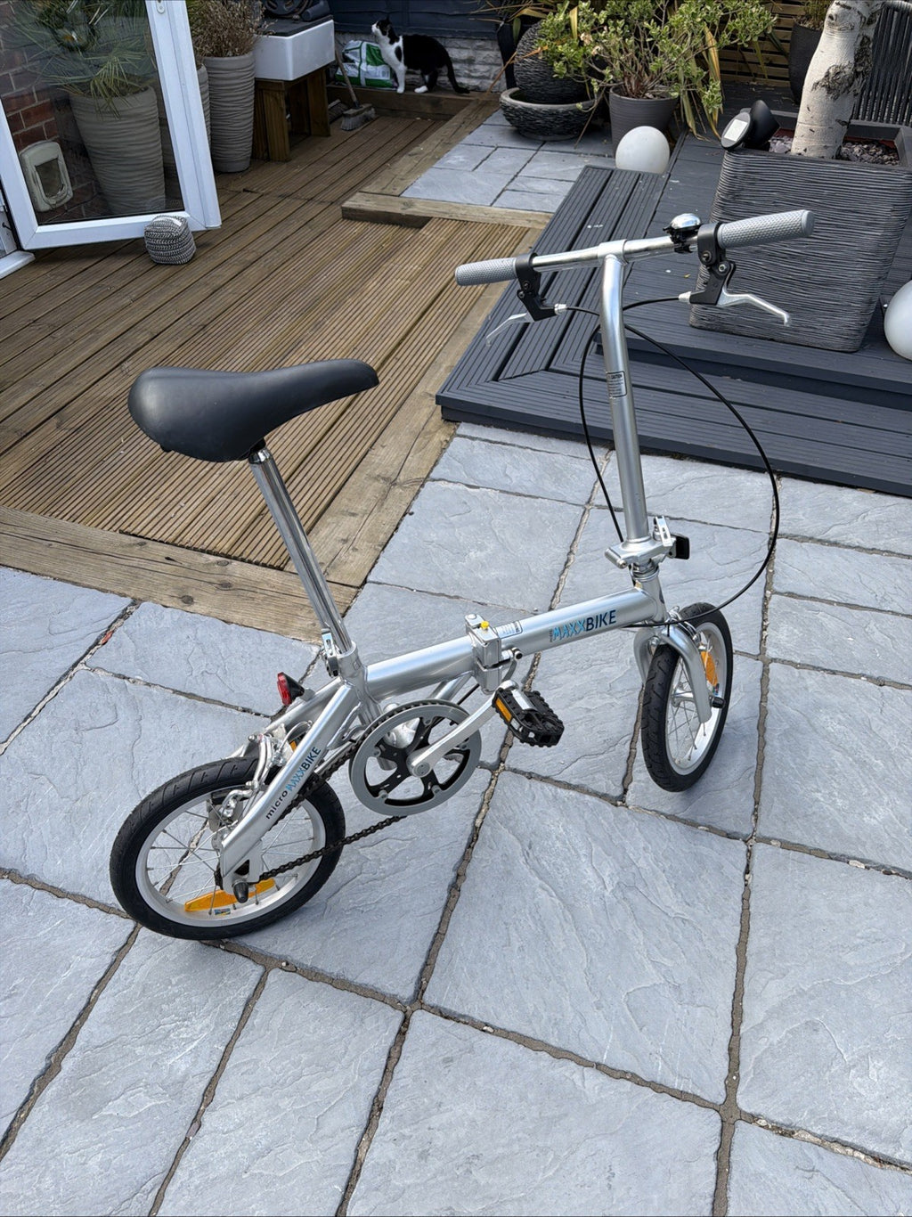 Micro Maxx Folding Commuter Bike 14" Wheels, Single Speed Great Condition + BAG