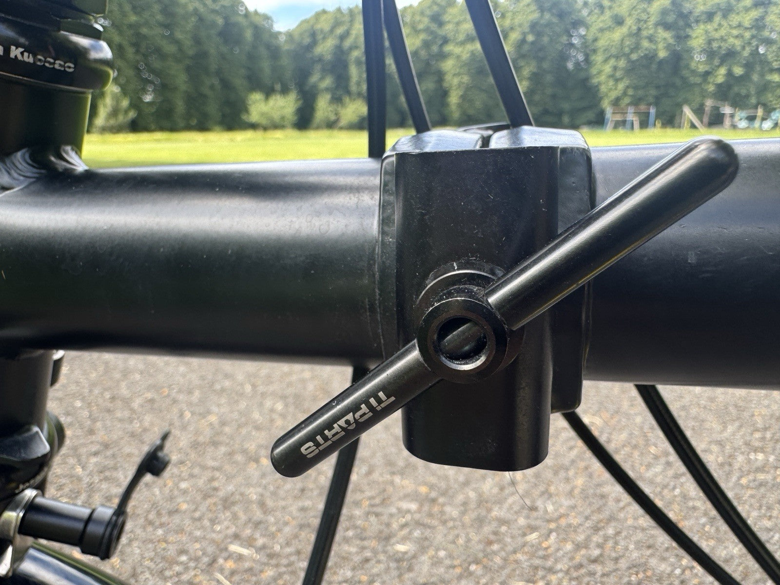 Brompton P-line 4 Speed  Custom Wheels  Carbon / Titanium Parts  Black 9kg