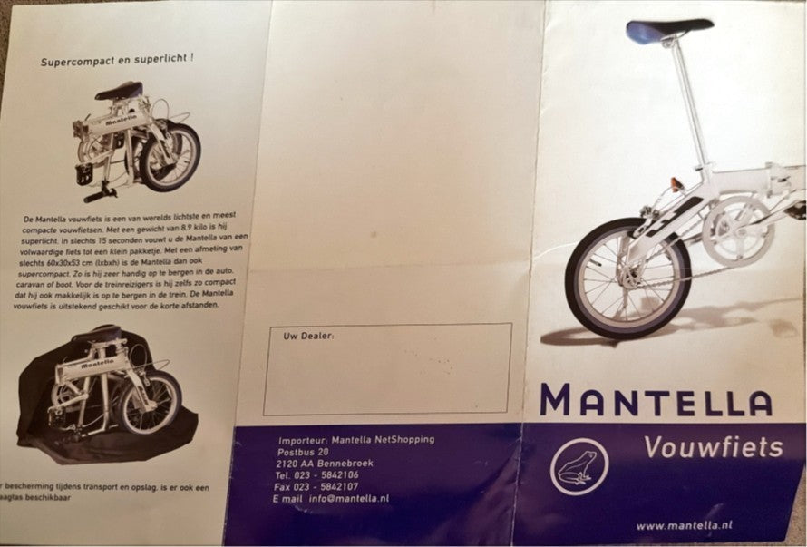 Montella folding bike with a silver aluminum frame
