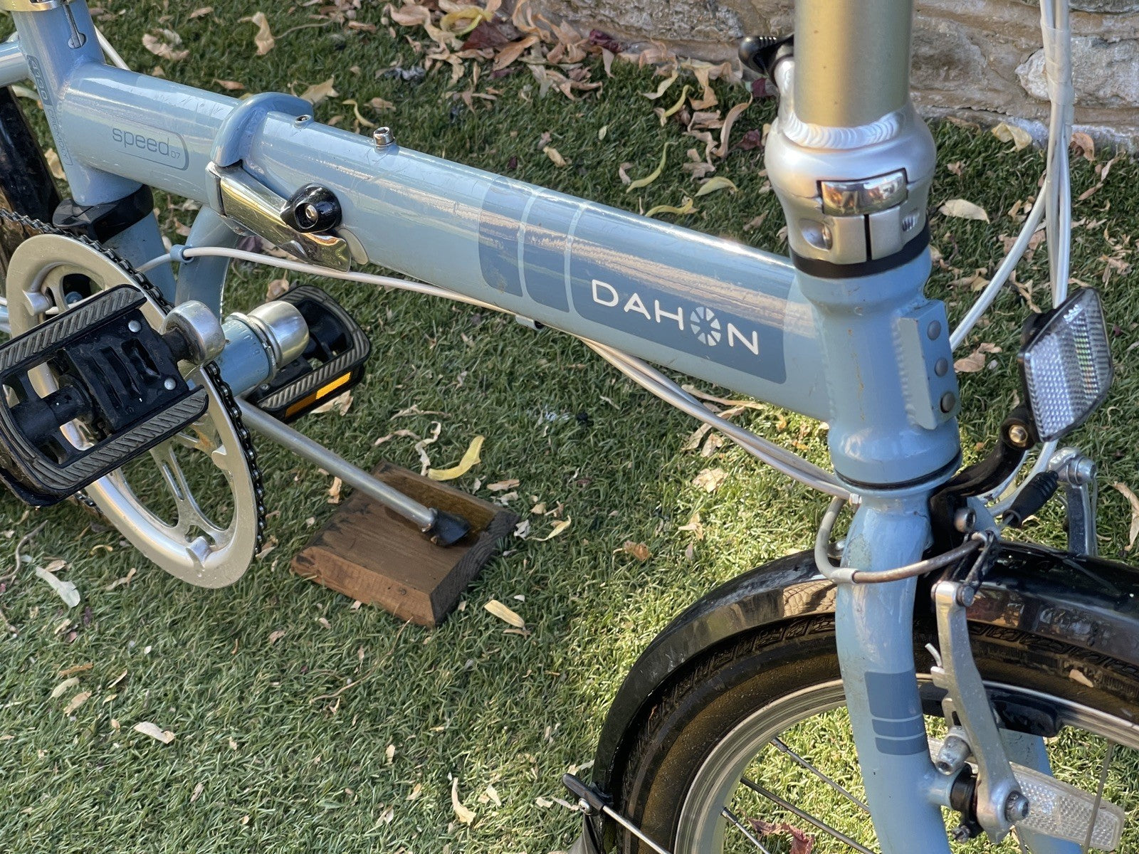 DAHON FOLDING BIKE 7 SPEED