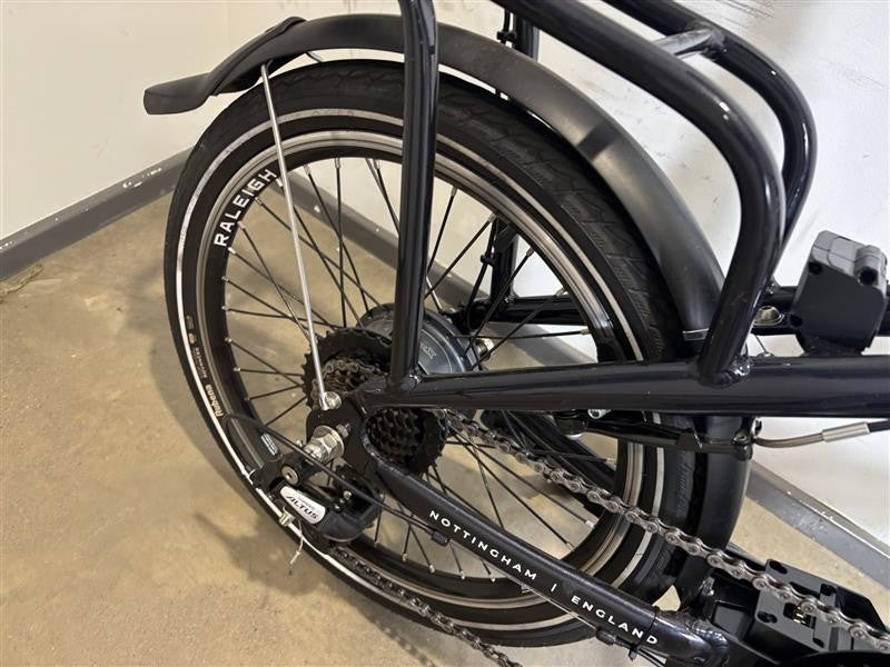 Raleigh Stow-E-Way 20" Folding Bike - Missing Battery