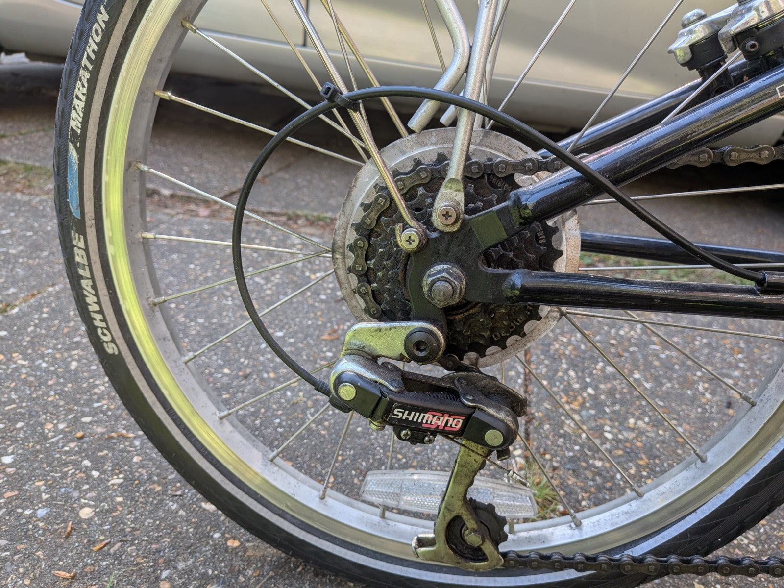Dahon Speed Folding Bike 7- Speed 4130 Chromoly Lightweight