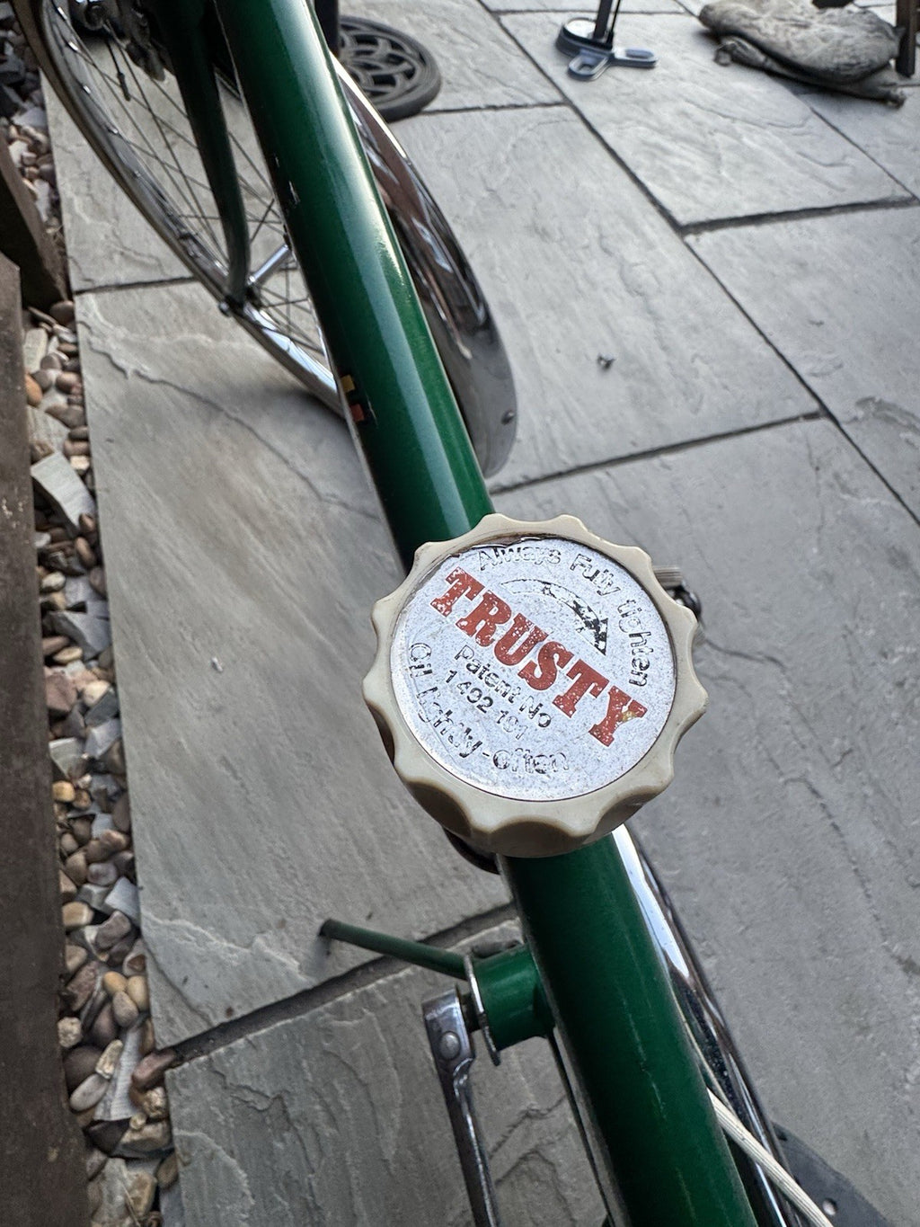 Trusty Delta - Folding Bike 20 Wheel. Like Kingpin Frame. Excellent Condition
