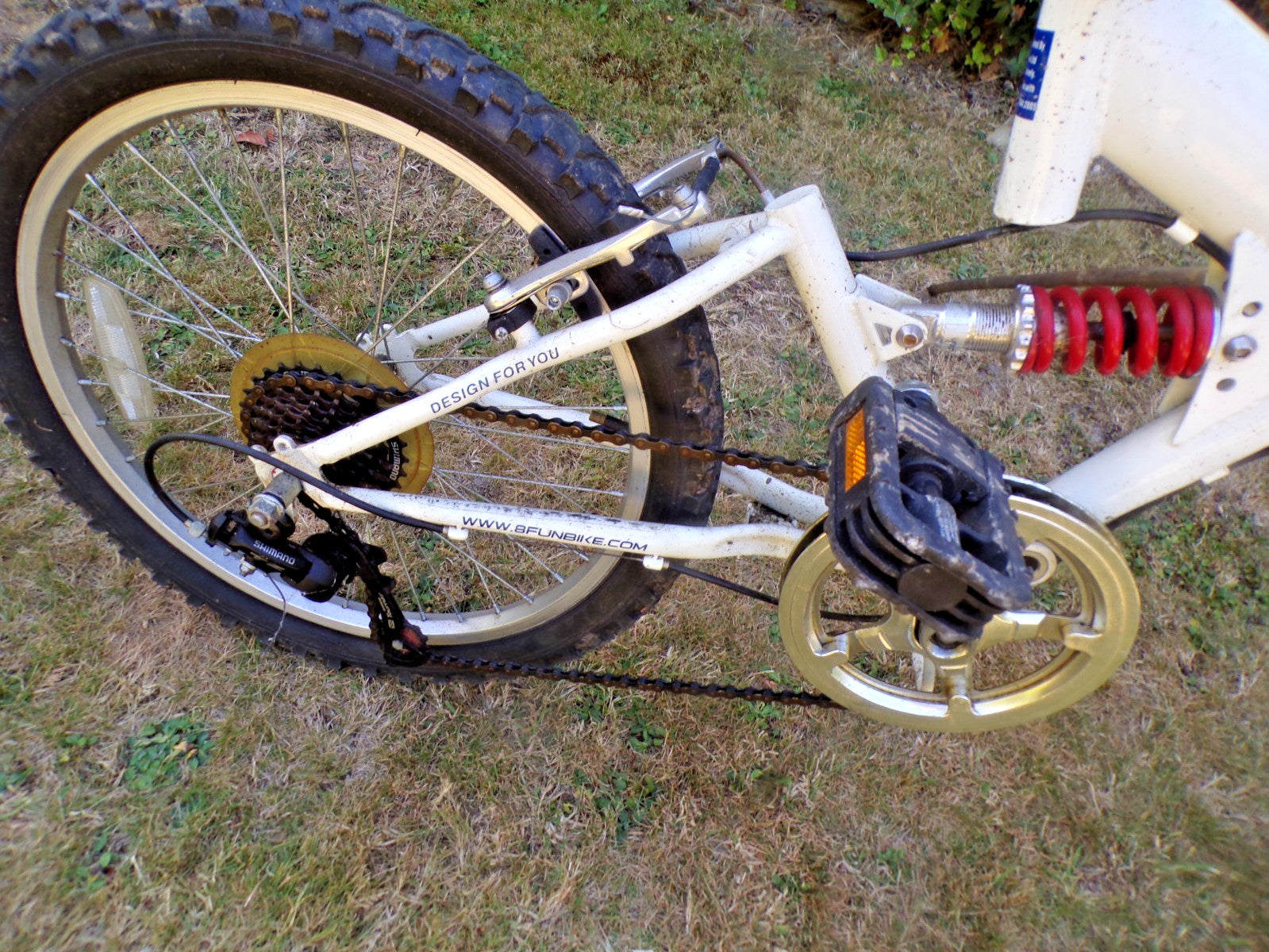 Ecosmo Lightweight Alloy Folding City Bicycle 20" Wheels White