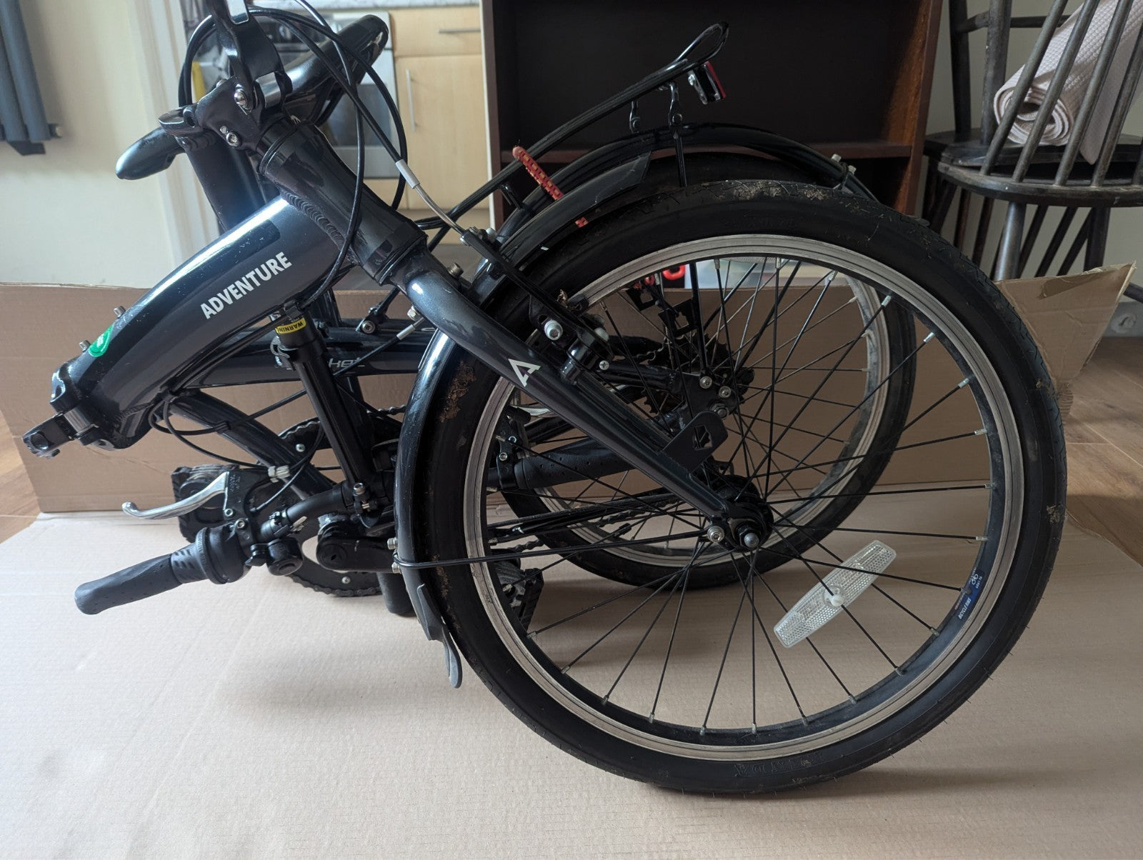 Folding bike Adventure Snicket with adjustable seat height and 7 speed