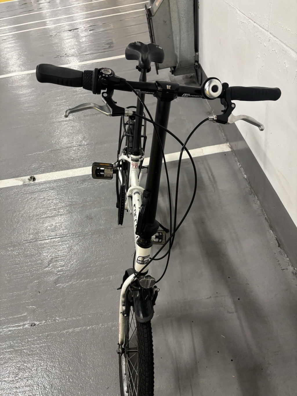 Carrera Transit Lightweight Folding Bike 6061 T6 Aluminium White Colour