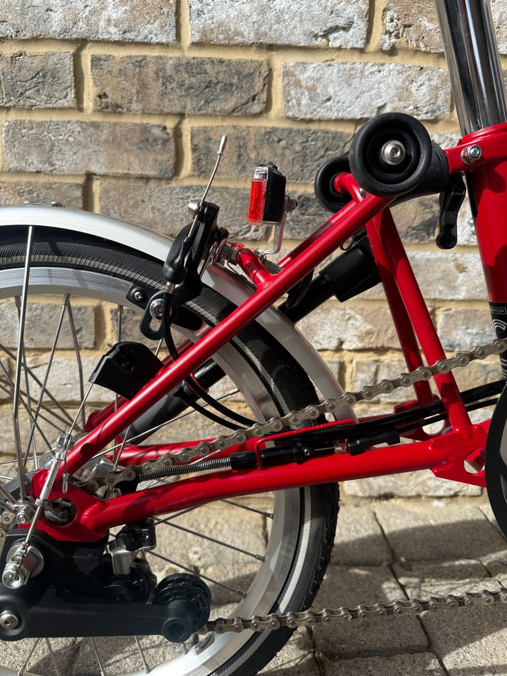 Brompton House Red C Line Explore Mid M6L - WORLDWIDE SHIPPING - A+ Condition