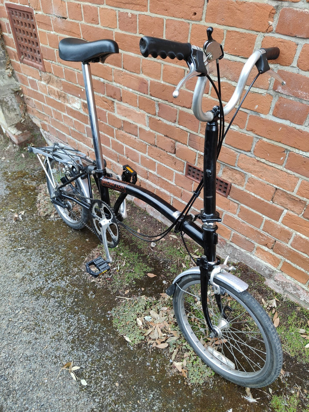 Brompton Folding Bike - 3 Speed - Very good condition - Black