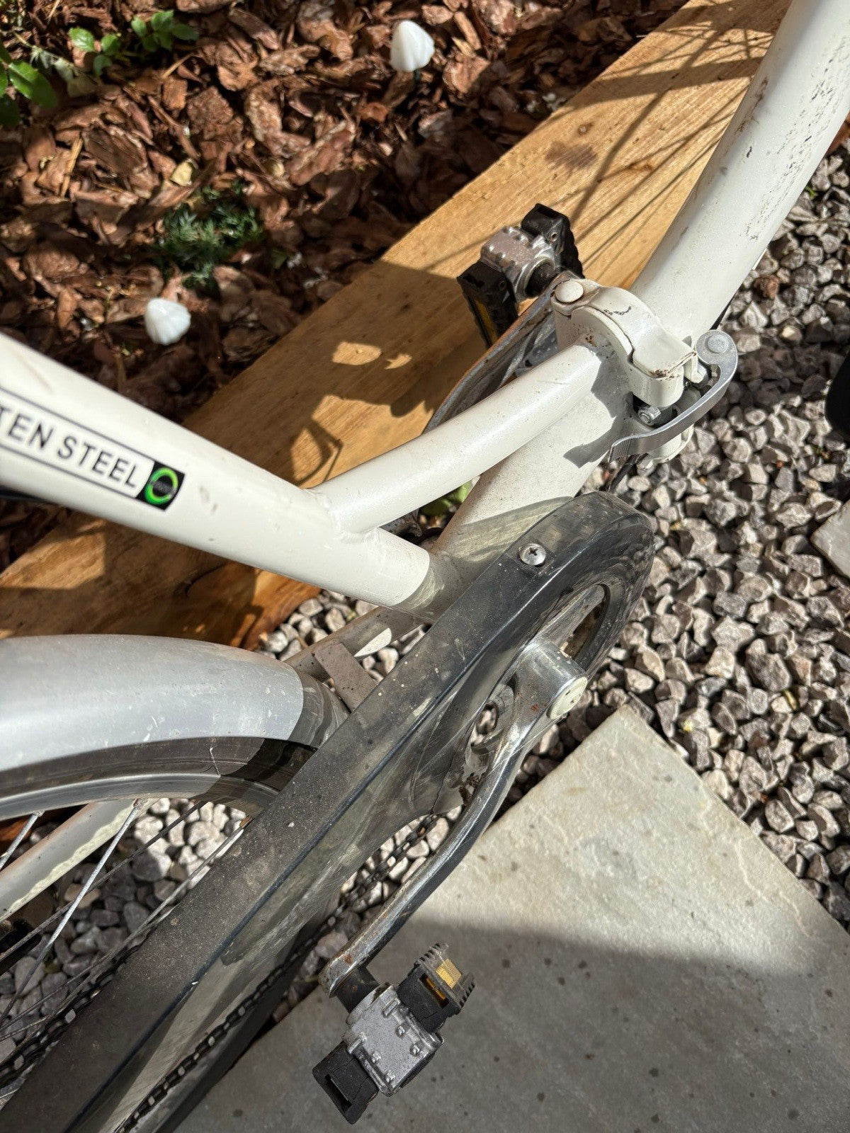 Ecosmo Ladies Folding Bike - Working Order But Would Benefit From A Service