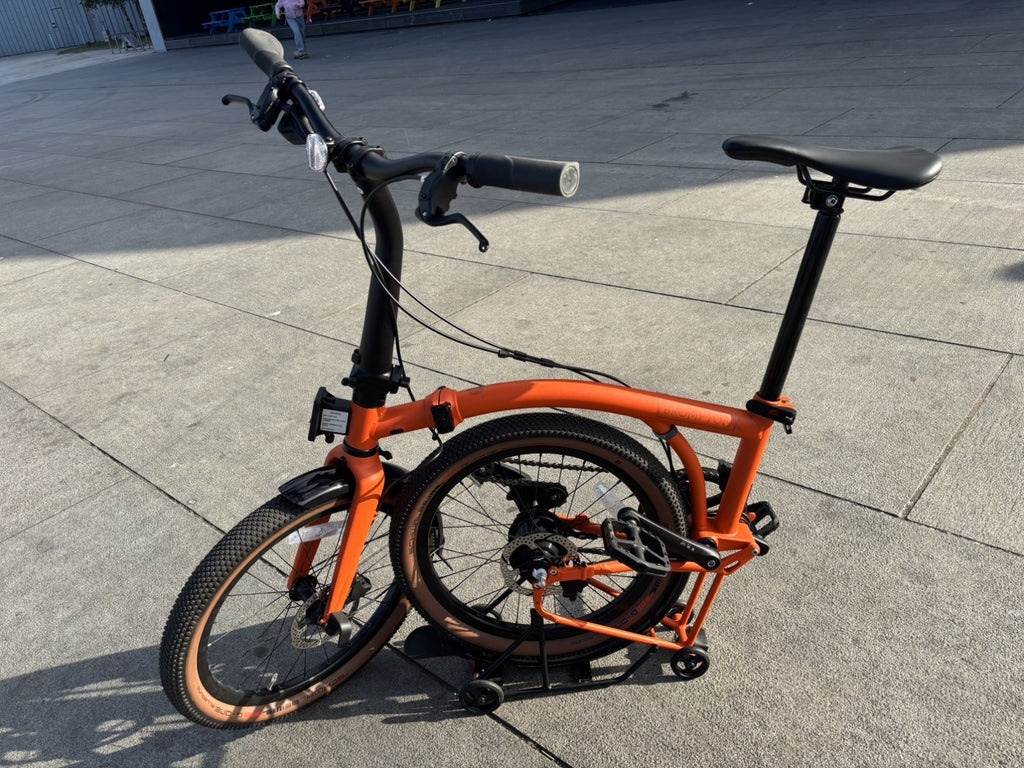 Brompton G Line 8-Speed Orange w/ mudguards and rack