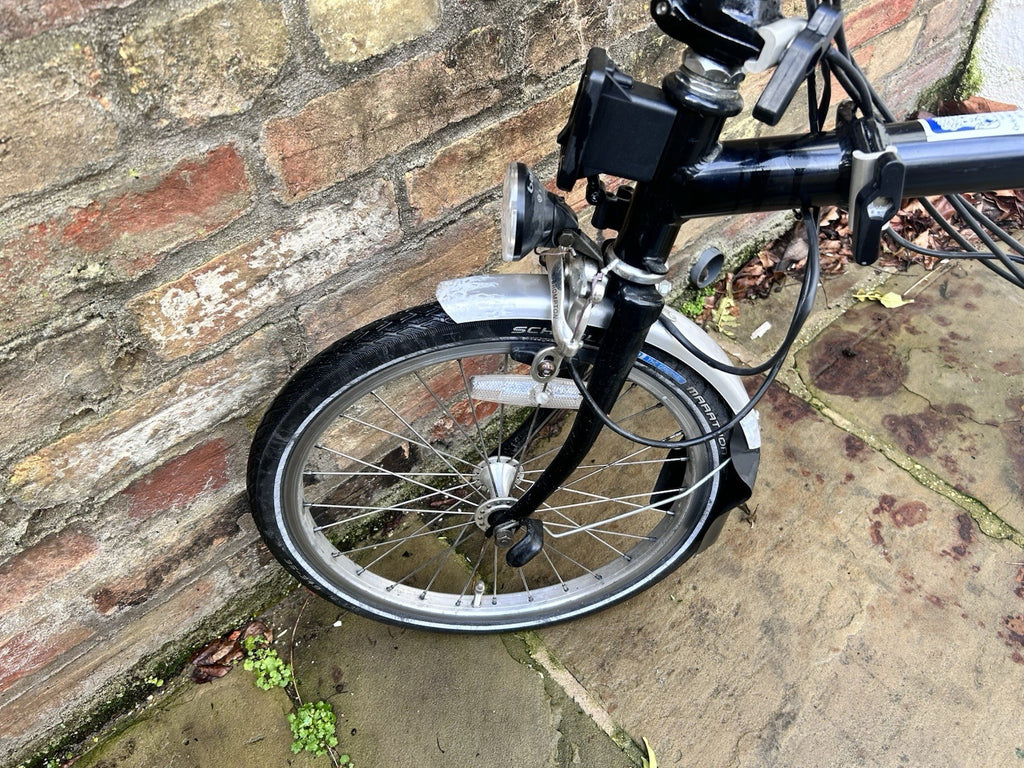 Brompton Folding Bike – 3 Speed – With Rack & Brooks Saddle – Good Condition