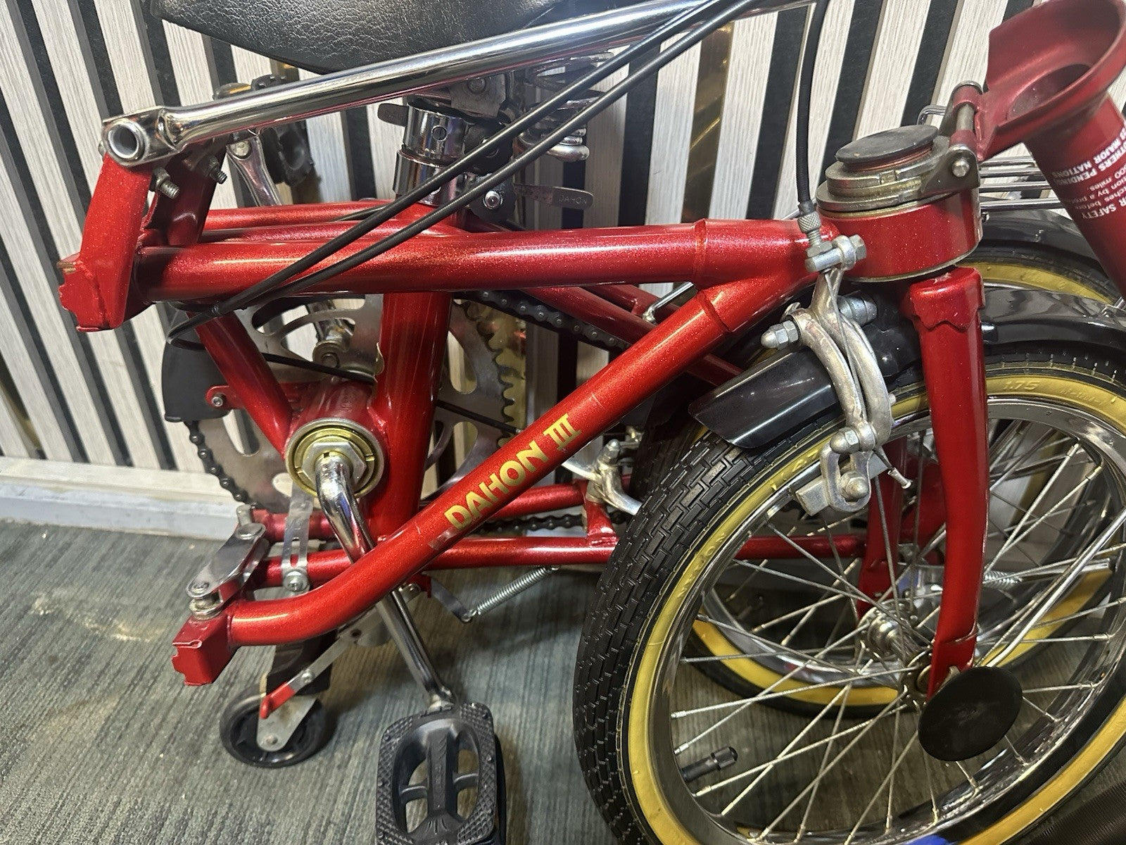 Dahon III Folding Bike