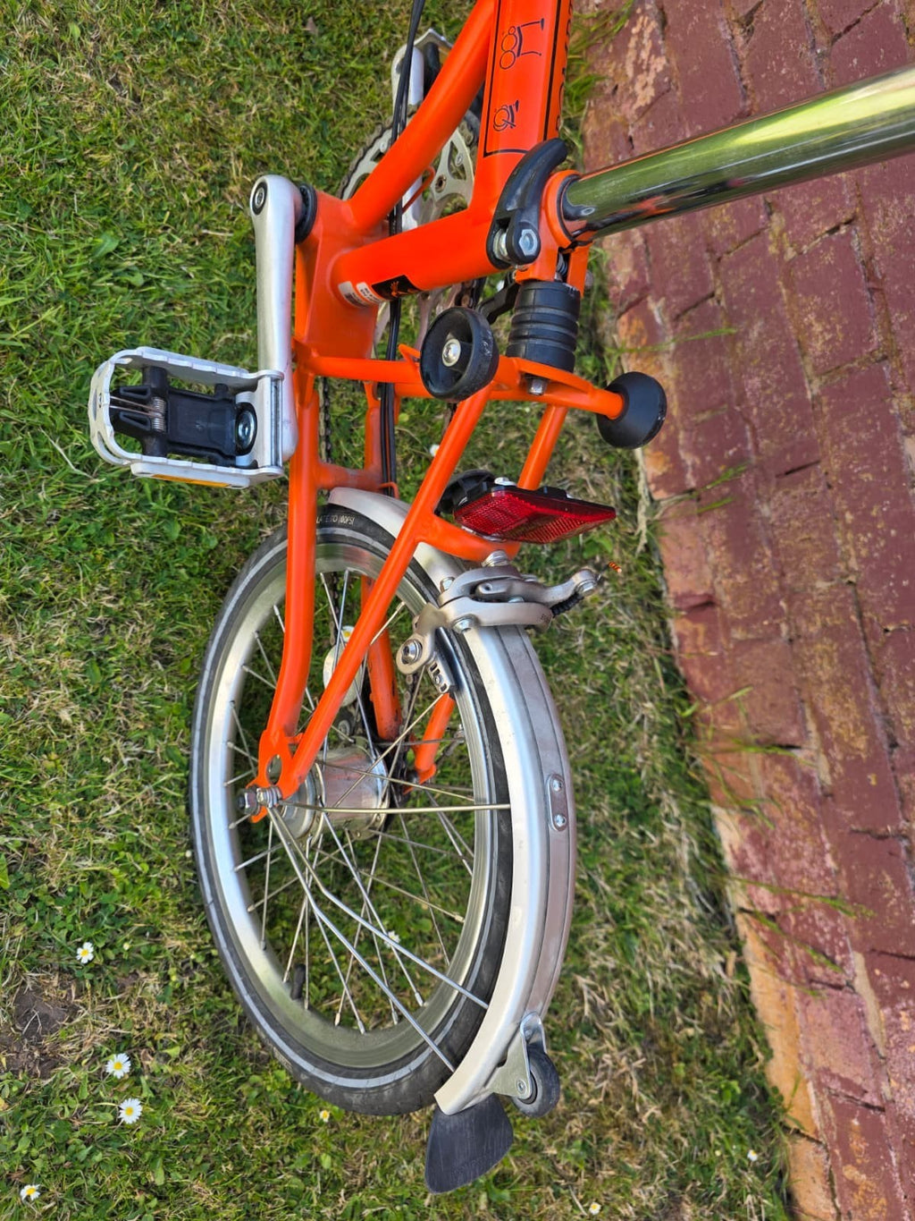 Brompton M6L Folding Bike - Orange Speed