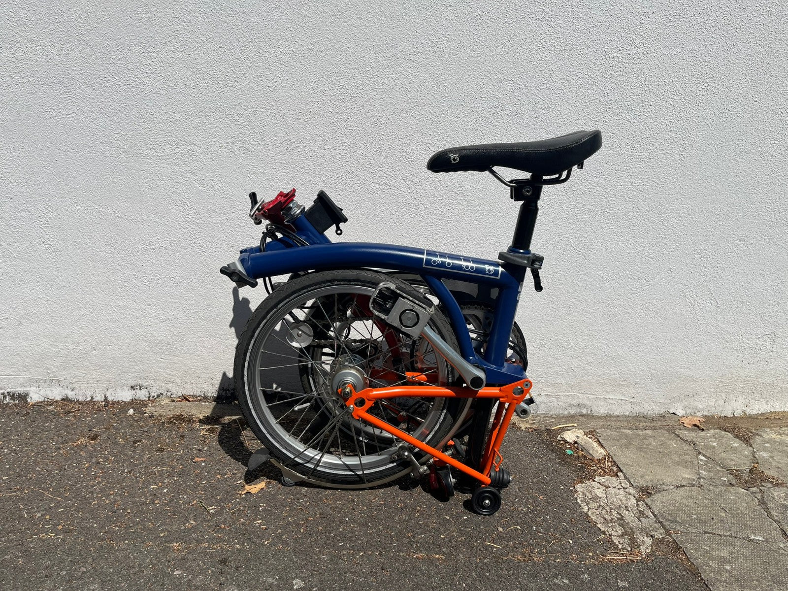 Brompton M3L C Line Dynamo Light 3 speed Navy Blue Red M-type Folding Bike