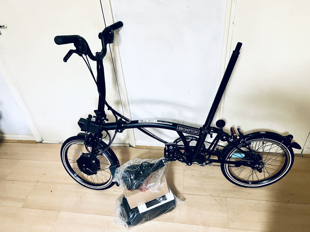 Brompton Electrc C Line Explore 6 Speed Folding Bike, Black Edition, Mid NEW
