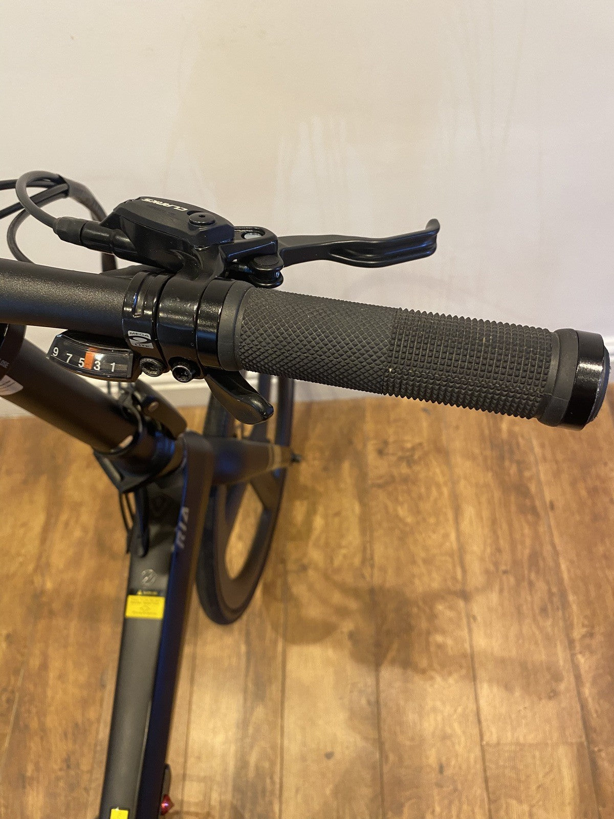 Carbon Fibre Unisex Folding Bicycle Java Matt Black Commuter Light Weight Bike