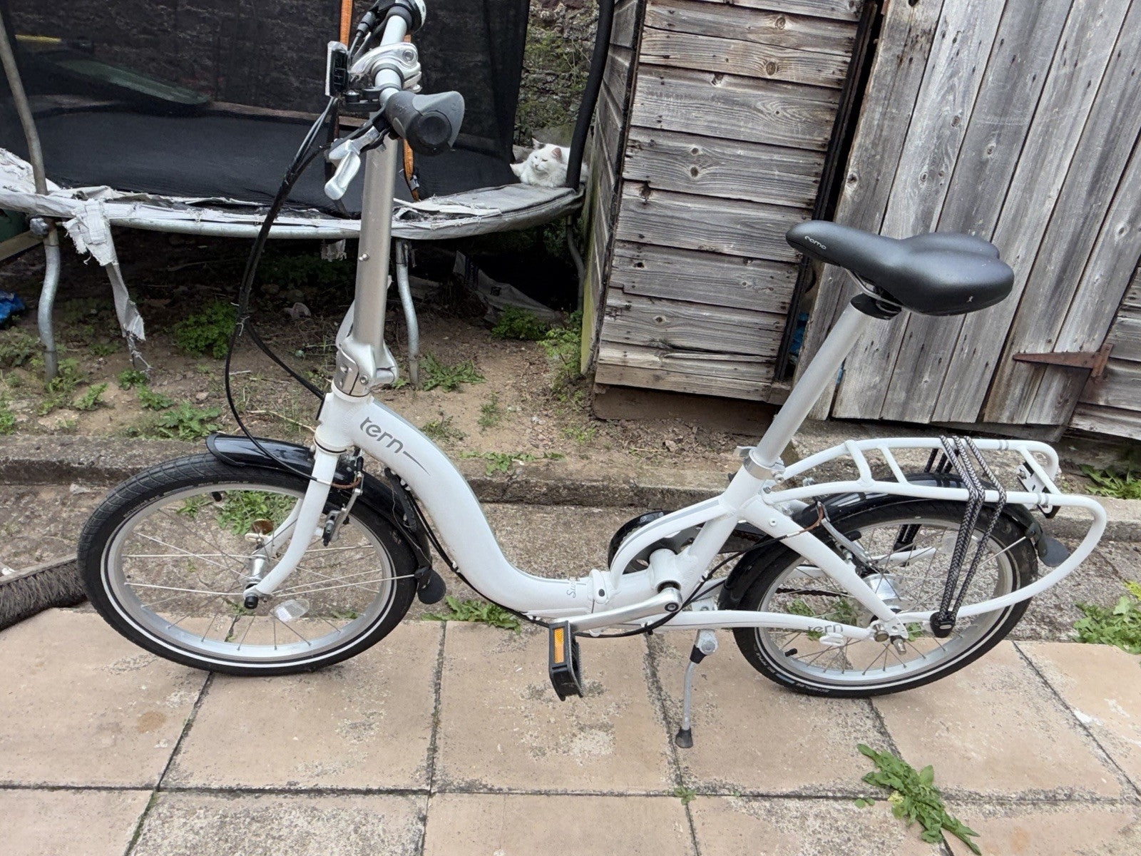 Tern Folding Bike 20in White Step-Through Flat Bar Rear Rack Mudguards