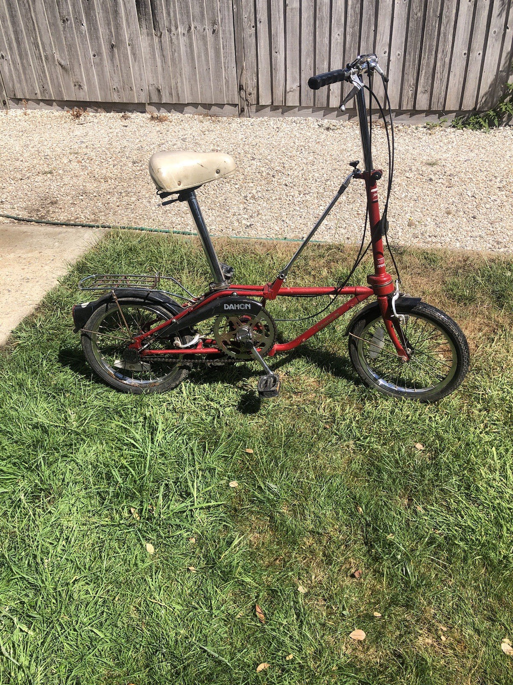 VINTAGE DAHON III  FOLDING BICYCLE