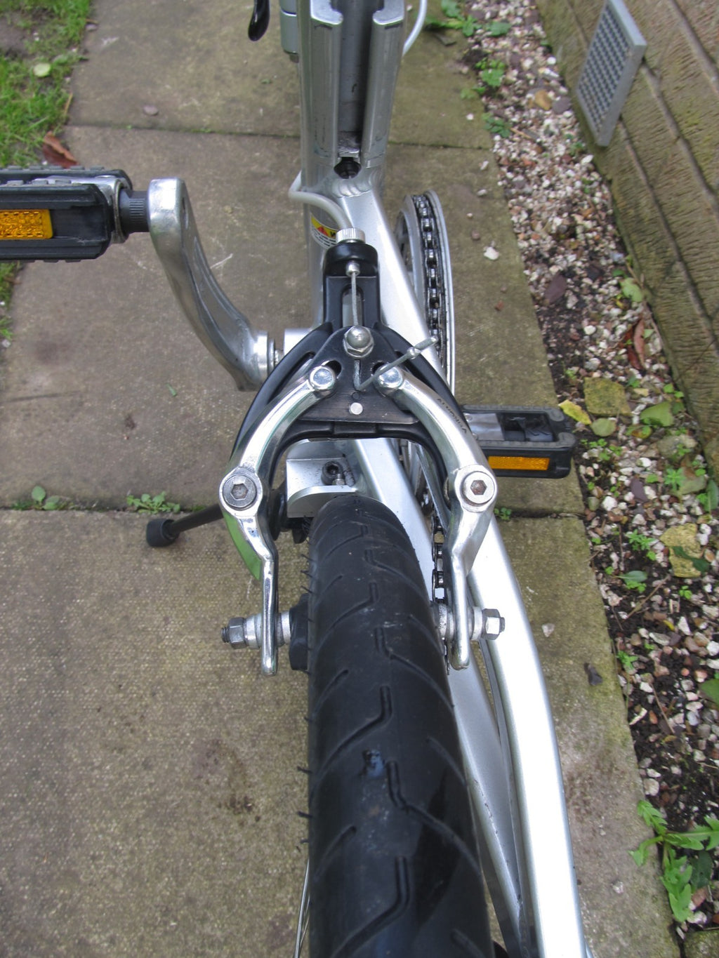 BIKE FOLDING  19" WHEELS UNISEX-EXCELLENT CONDITION-EXTRA LIGHT FRAME