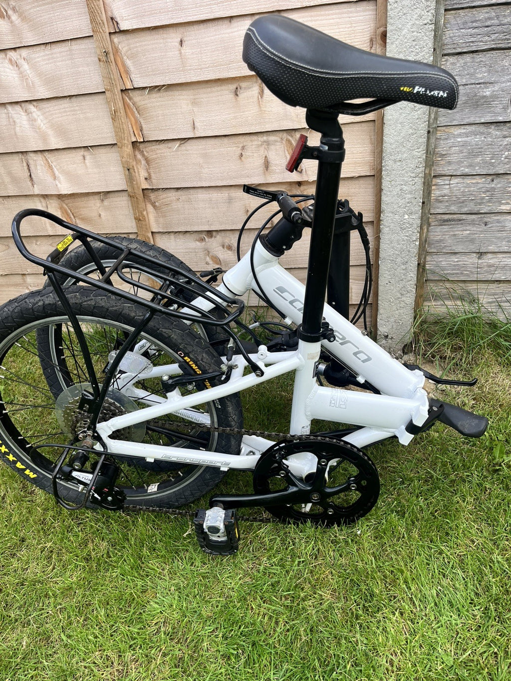 Carrera Transit 20”wheels Folding Bike. 8 Speed. Good condition