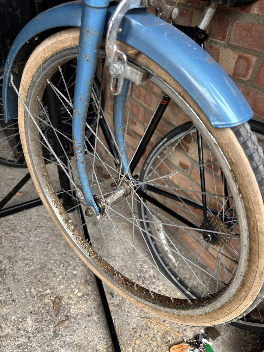 Raleigh Stowaway Folding Bike for Restoration Spares Or Repair Project