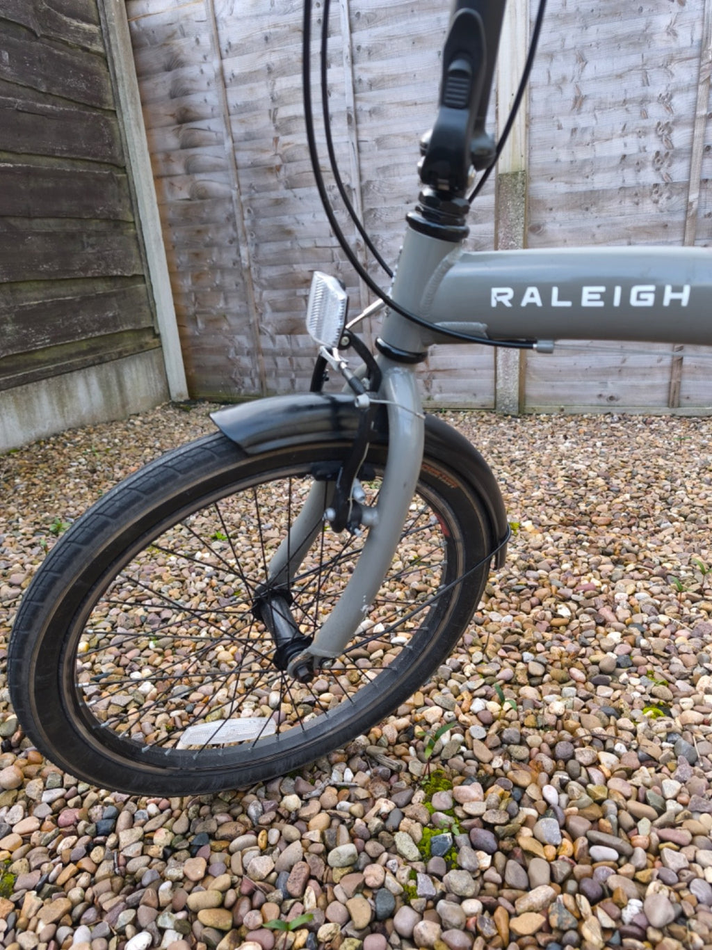 Raleigh Evo 2 Folding Bike - Grey - 7 Speed (Very Good Condition)