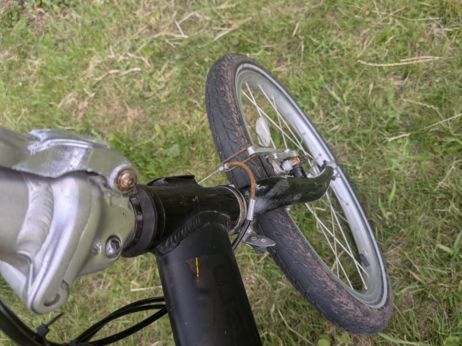 Foldable Bike for Sale - Tern Link C7. Good Bike But  Needs A Service