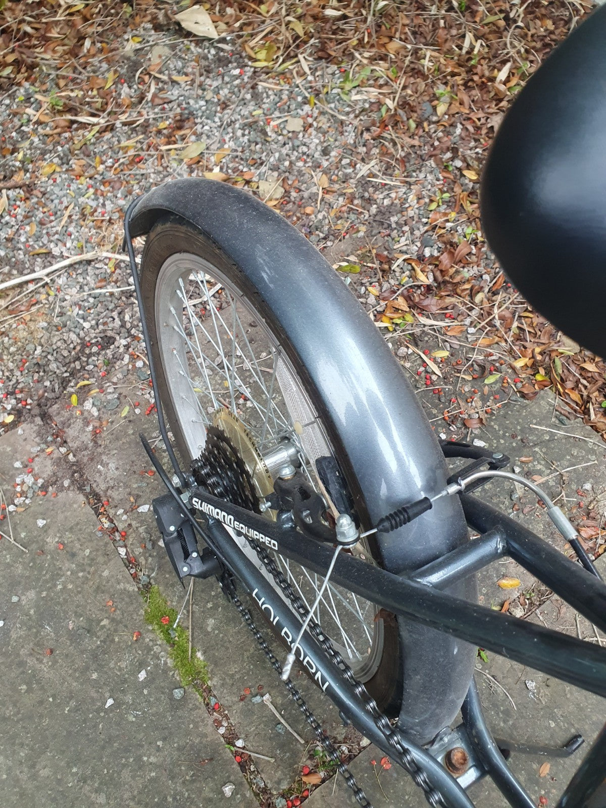 Holborn Challenge 20-inch Wheels Folding Bike Unisex With 6 Gears.