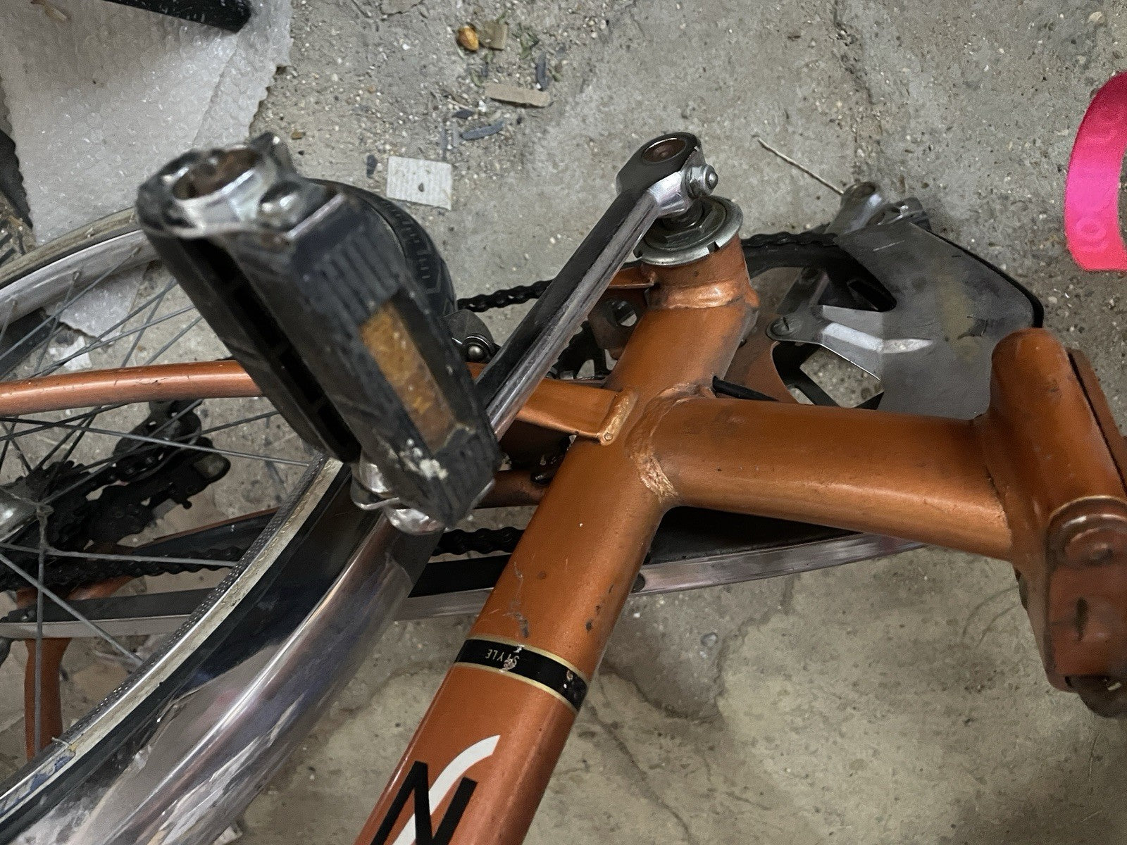 Peugeot Vintage Folding Shopper Bike 1972 Steel Frame collection N4 London