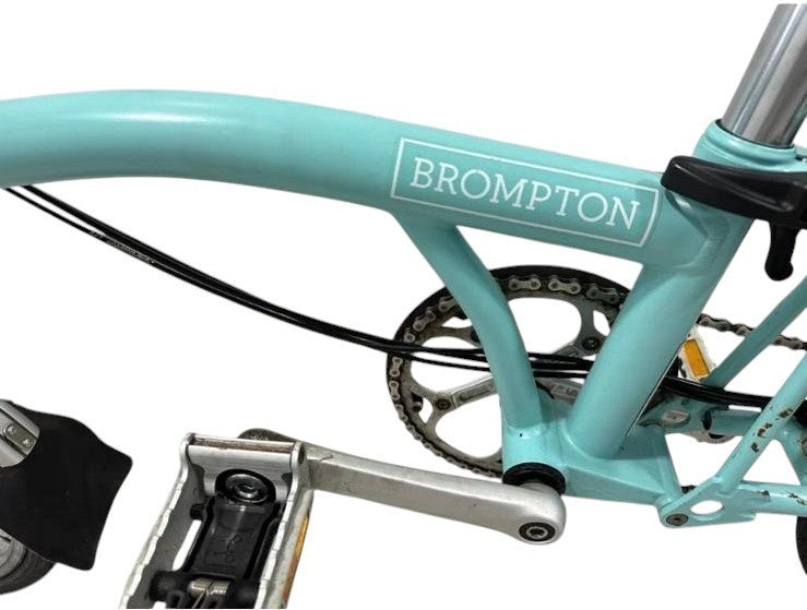 Brompton C Line M6L (6 Speed) folding bicycle - Turkish Green