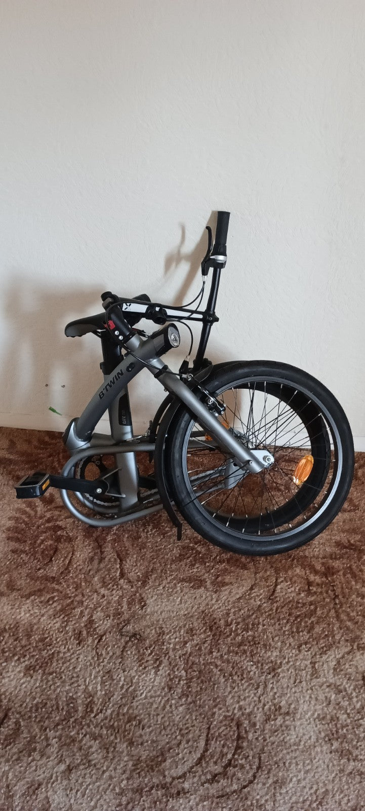 BTWIN Tilt 5 Decathlon 700 Swivel Folding Bike One Second