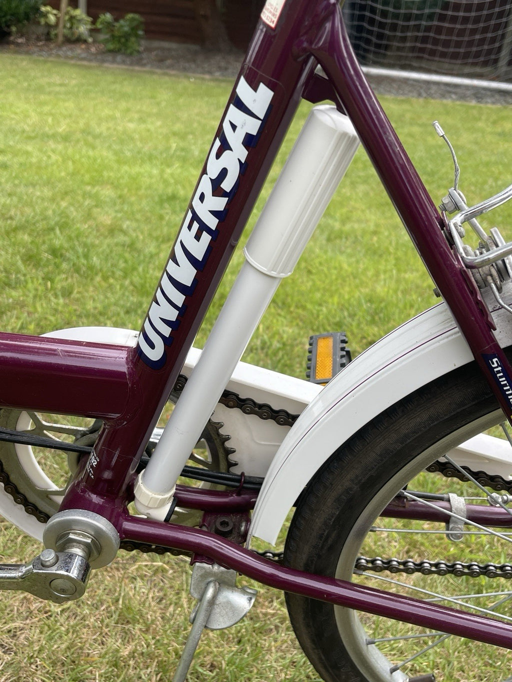 Universal Stowaway 3 Folding Bike 3 -Speed, 20" Wheels, Scruffy