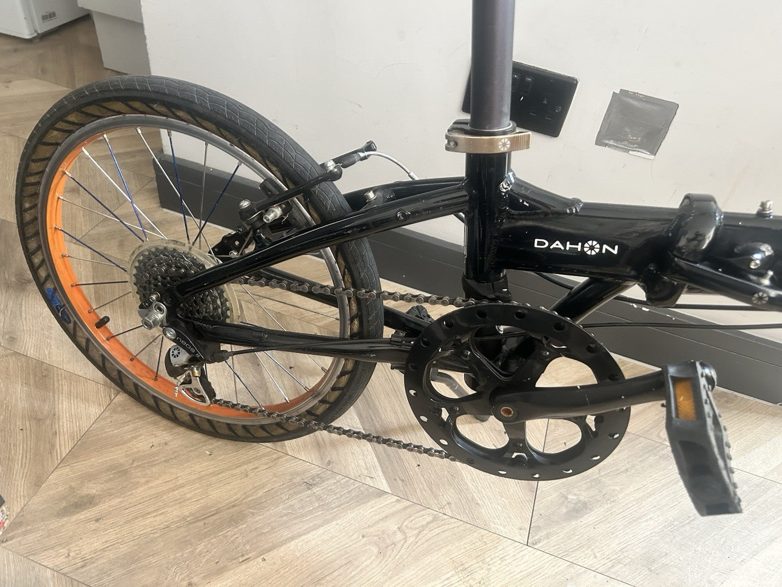 Dahon Vitesse 2013 Folding Bike 20in Black Derailleur Gears V-Brake