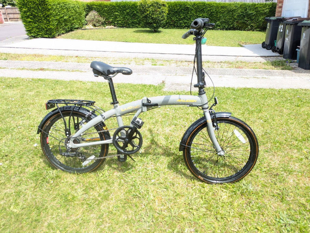 Raleigh Folding Bike Evo Two VG condition