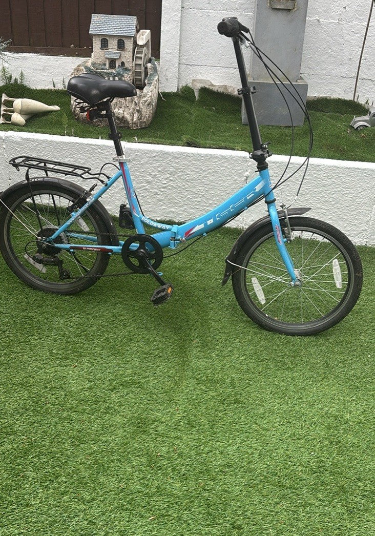 Tiger Foldaway Folding Unisex Bike, Black, Six Speed, 20inch alloy wheels.