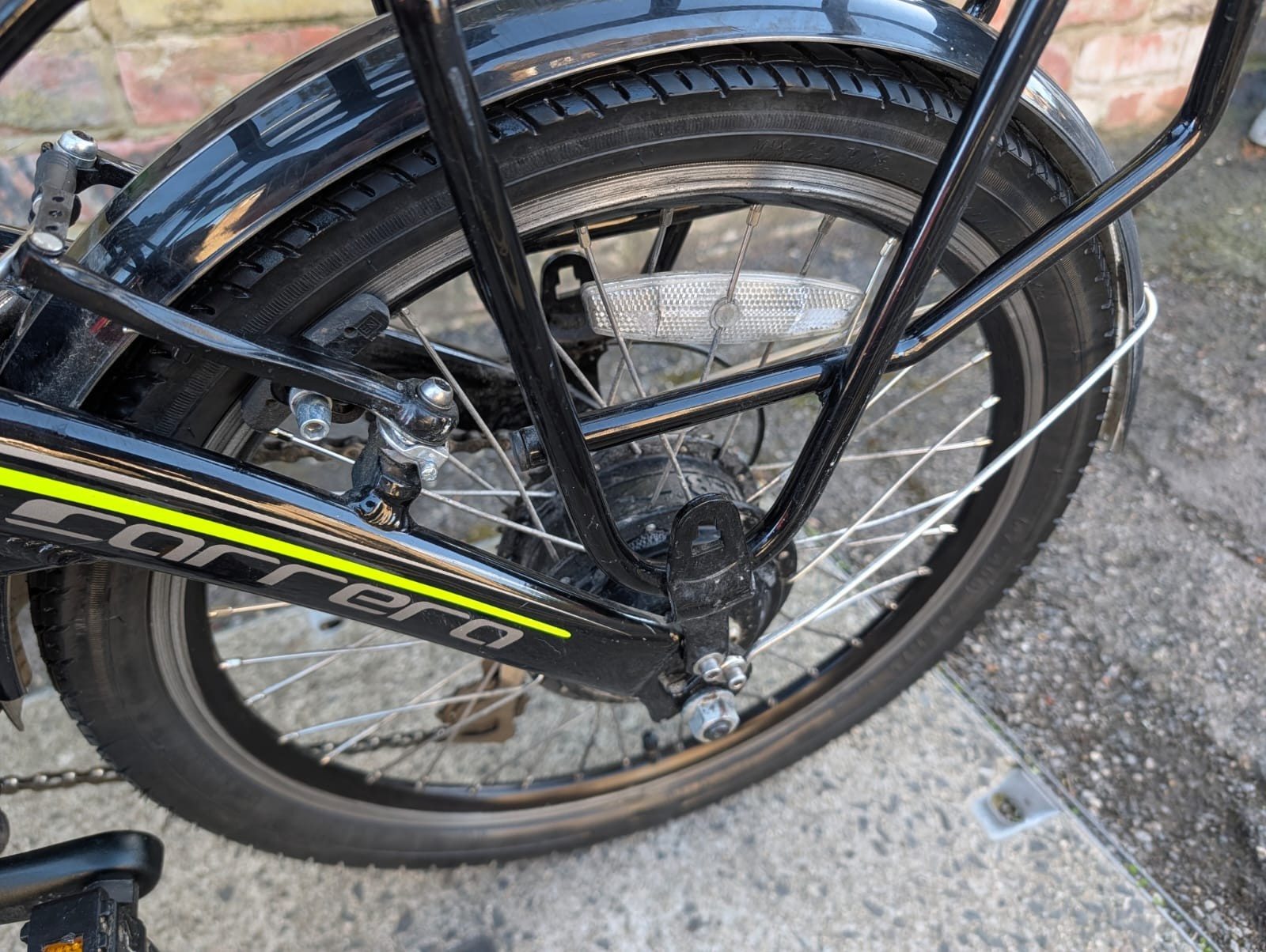 Carrera Crosscity Folding Bike – NEW Battery – Includes Panniers & Lights