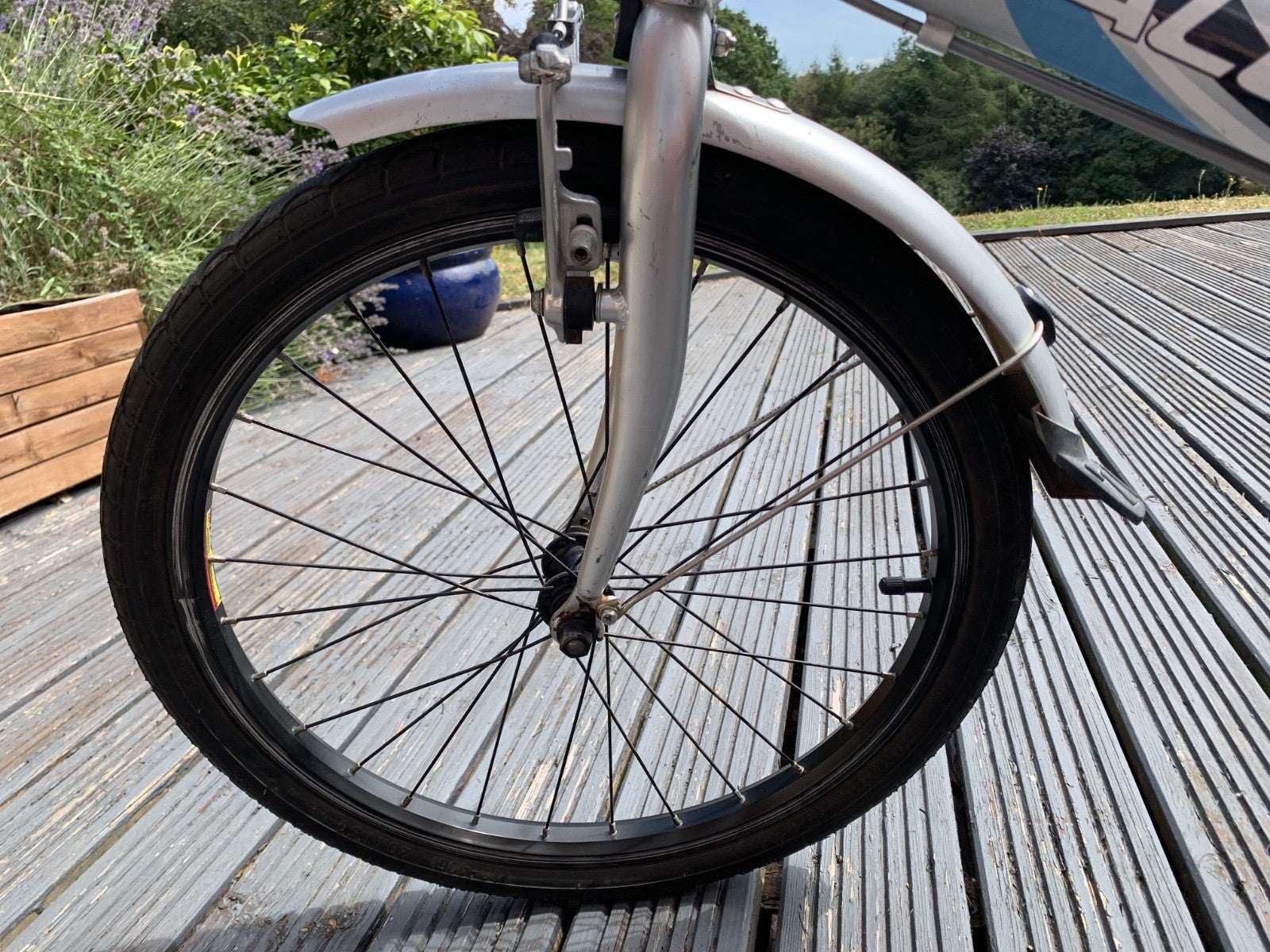 Raleigh Boardwalk Lite 16" Wheel Aluminium Folding Bike with Philips Carrier Bag