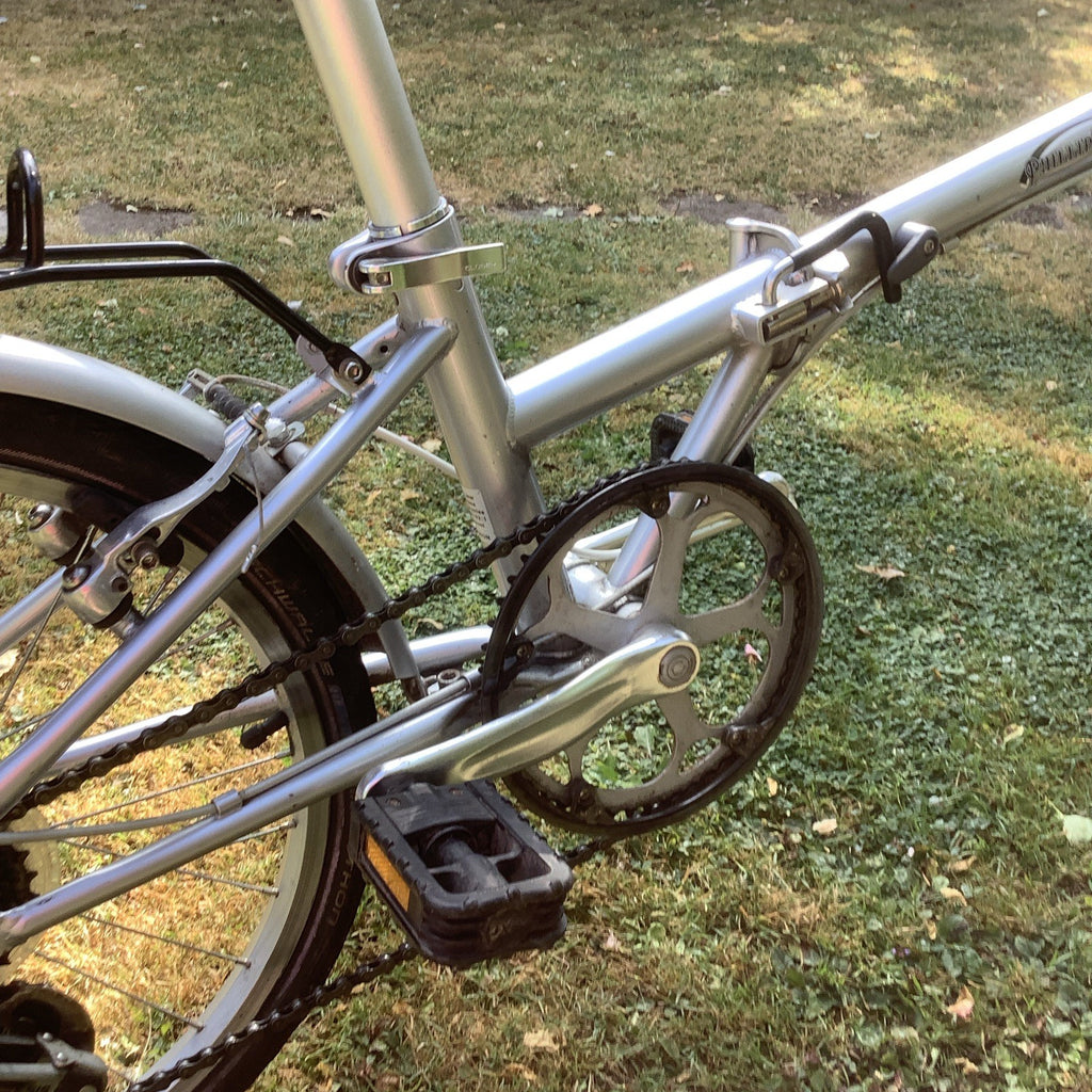 Silver 20 in Folding Bike Derailleur Gears Rim Brakes Flat Bar Kickstand